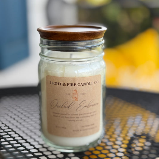 Orchid Embrace 10 Ounce Soy Blend Candle